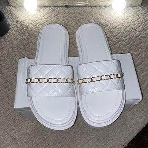 White quilted slides